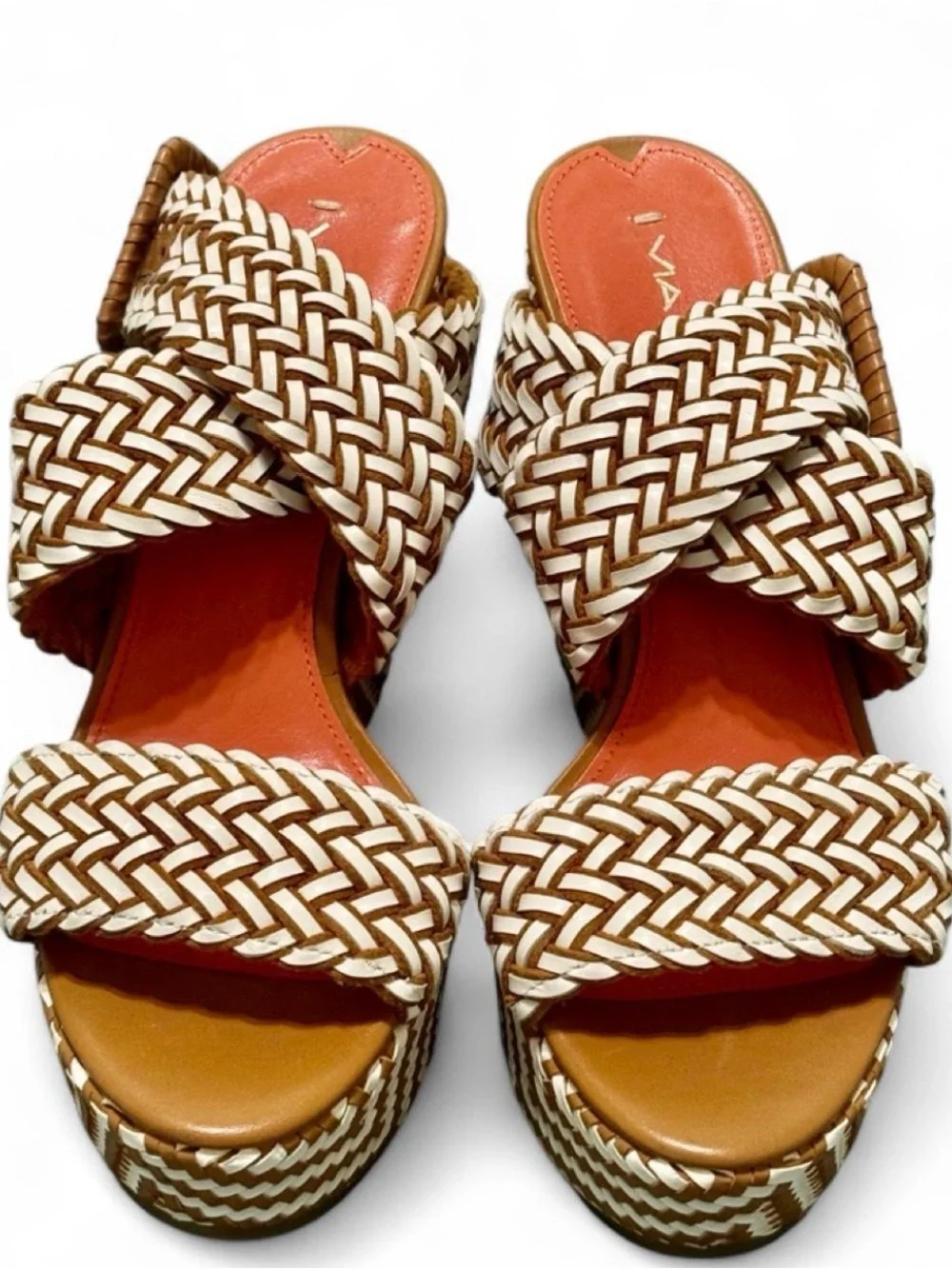 Via Spiga $275 🌴